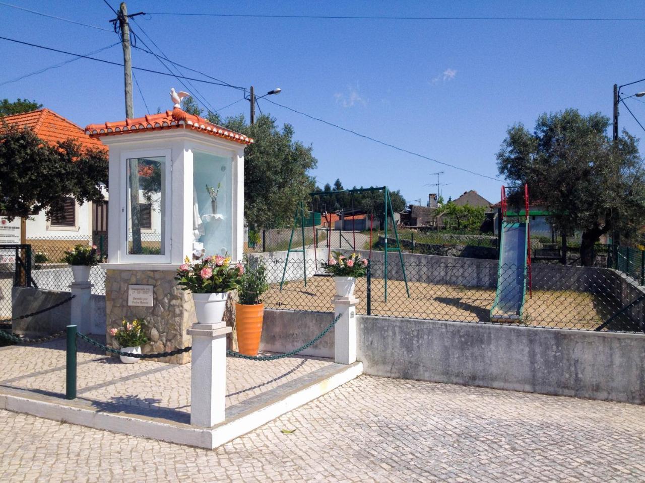 Mocho GuestHouse São Mamede Eksteriør billede